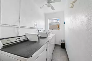 16 Colonial Club Dr, Boynton Beach, FL 33435 - Photo 31