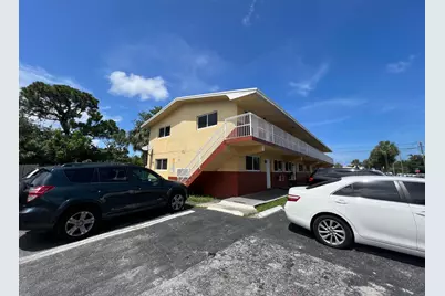 800 NW 11th Avenue #5, Fort Lauderdale, FL 33311 - Photo 1