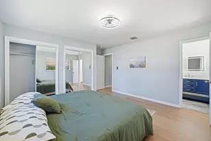 28 SE 8th Ave, Deerfield Beach, FL 33441 - Photo 11