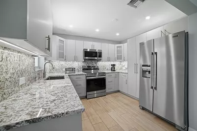 28 SE 8th Avenue, Deerfield Beach, FL 33441 - Photo 5