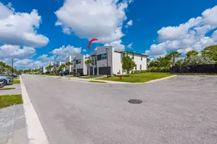 1645 Lindley St, Mangonia Park, FL 33407 - Photo 5