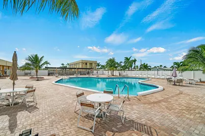 2883 Crosley Drive W #F, West Palm Beach, FL 33415 - Photo 31