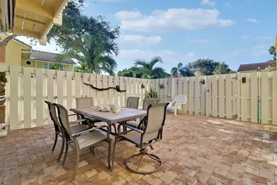 232 Seabreeze Circle, Jupiter, FL 33477 - Photo 23