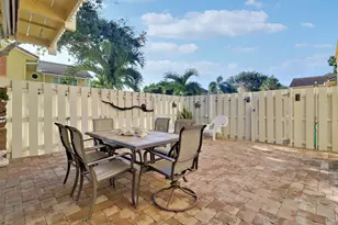 232 Seabreeze Cir, Jupiter, FL 33477 - Photo 23
