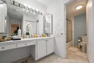 9286 Vista Del Lago, Boca Raton, FL 33428 - Photo 11