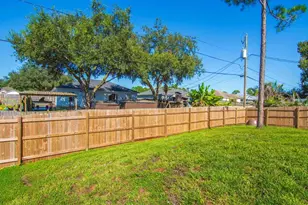 7735 101st Ct, Vero Beach, FL 32967 - Photo 21