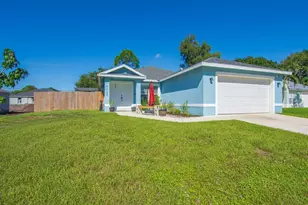 7735 101st Ct, Vero Beach, FL 32967 - Photo 1