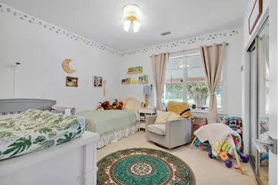 417 Royal Palm Avenue, Clewiston, FL 33440 - Photo 5