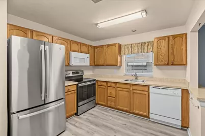 1218 S Lakes End Drive #Apt a, Fort Pierce, FL 34982 - Photo 11