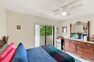 3340 Lucerne Park Dr, Greenacres, FL 33467 - Photo 17