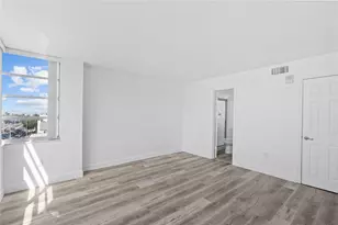6855 Abbott Ave, Miami Beach, FL 33141 - Photo 11