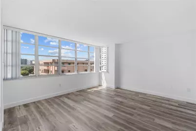 6855 Abbott Avenue #504, Miami Beach, FL 33141 - Photo 9