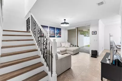16856 SW 1st Place, Pembroke Pines, FL 33027 - Photo 7