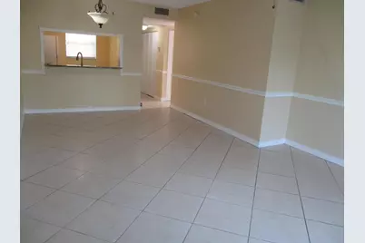 9389 NW 1st Court #201, Pembroke Pines, FL 33024 - Photo 7