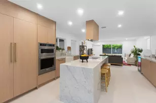 1516 NE 15th Ave, Fort Lauderdale, FL 33304 - Photo 1