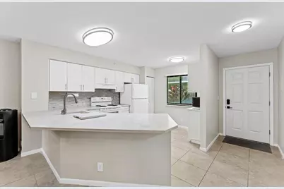 2205 S Cypress Bend Drive #103, Pompano Beach, FL 33069 - Photo 7