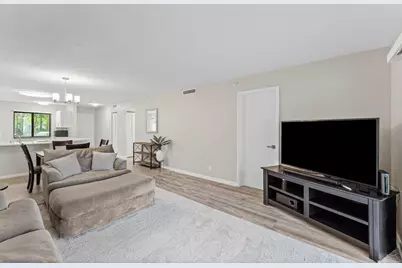 2205 S Cypress Bend Drive #103, Pompano Beach, FL 33069 - Photo 13