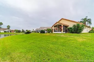 14181 E Castlerock Way E, Delray Beach, FL 33446 - Photo 15
