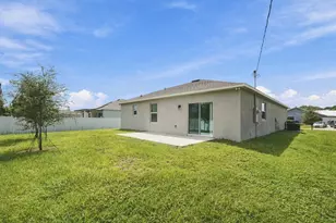1811 SE Sandia Dr, Port Saint Lucie, FL 34983 - Photo 37