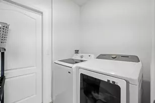 1811 SE Sandia Dr, Port Saint Lucie, FL 34983 - Photo 27