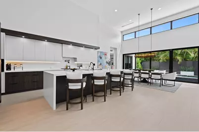2424 NE 27th Avenue, Fort Lauderdale, FL 33305 - Photo 3