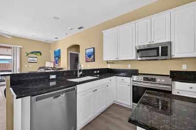 1402 SW Abingdon Avenue, Port Saint Lucie, FL 34953 - Photo 13
