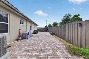1402 SW Abingdon Ave, Port Saint Lucie, FL 34953 - Photo 45