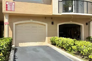 1000 Crestwood Ct S, Royal Palm Beach, FL 33411 - Photo 23