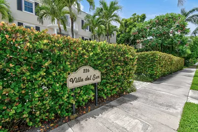 226 Brazilian Avenue #2 C, Palm Beach, FL 33480 - Photo 3