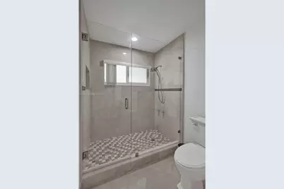 4495 Woodfield Boulevard, Boca Raton, FL 33434 - Photo 31