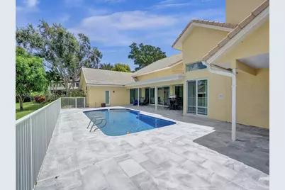 4495 Woodfield Boulevard, Boca Raton, FL 33434 - Photo 5
