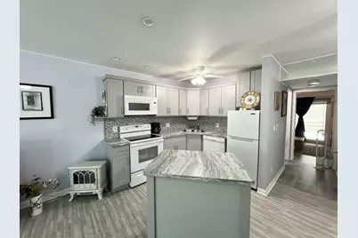 226 Durham E #226, Deerfield Beach, FL 33442 - Photo 5