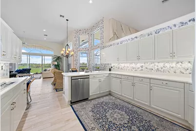 64 Cayman Place, Palm Beach Gardens, FL 33418 - Photo 9