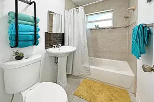 2695 SE 1st Ct, Pompano Beach, FL 33062 - Photo 15