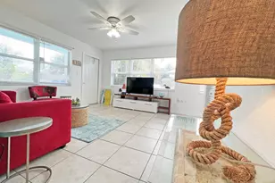 2695 SE 1st Ct, Pompano Beach, FL 33062 - Photo 9