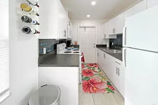 2695 SE 1st Ct, Pompano Beach, FL 33062 - Photo 11