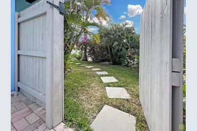 2695 SE 1st Court #1, Pompano Beach, FL 33062 - Photo 23