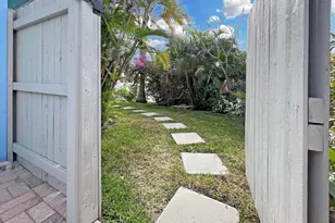 2695 SE 1st Ct, Pompano Beach, FL 33062 - Photo 23