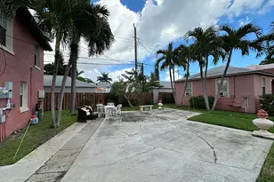 227 Foresteria Dr, Lake Park, FL 33403 - Photo 11