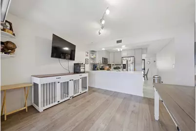 11014 SW 15th Manor #-, Davie, FL 33324 - Photo 5