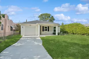636 35th St, West Palm Beach, FL 33407 - Photo 1