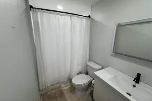 616 Clearwater Park Rd, West Palm Beach, FL 33401 - Photo 11