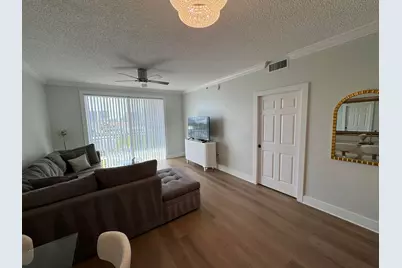 616 Clearwater Park Road #805, West Palm Beach, FL 33401 - Photo 3