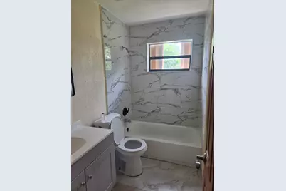 431 NW 42nd Street, Deerfield Beach, FL 33064 - Photo 5