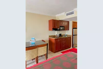 19201 Collins Avenue #1034, Sunny Isles Beach, FL 33160 - Photo 5