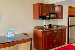 19201 Collins Ave, Sunny Isles Beach, FL 33160 - Photo 5