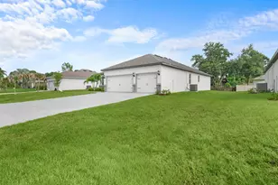 9166 103rd Ct, Vero Beach, FL 32967 - Photo 3