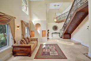 2875 NE 25th Ct, Fort Lauderdale, FL 33305 - Photo 9