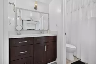 9730 NW 23rd Ct, Pembroke Pines, FL 33024 - Photo 23