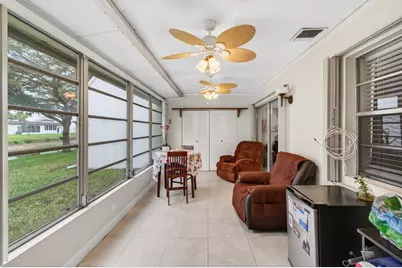 136 Lake Rebecca Drive, West Palm Beach, FL 33411 - Photo 45